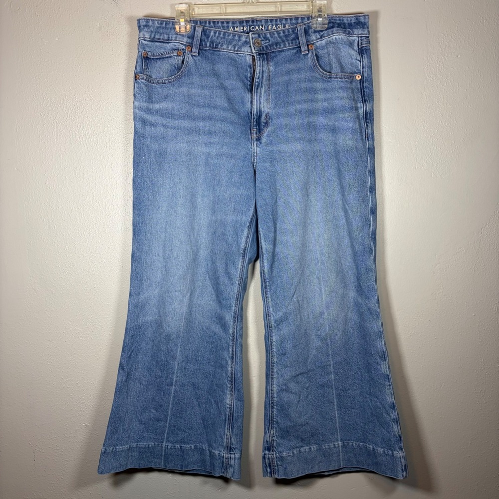 American Eagle Women Medium Wash Stretch Wide Leg High Rise Jeans Blue Size 14 - Picture 1 of 14